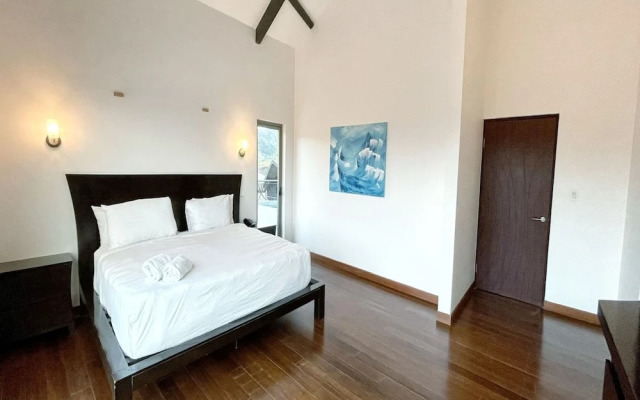 Luxury Sky Penthouses 3-6BR Condo-Hotel at Oceano Jaco