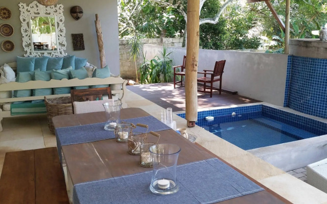 Castaway Lodge