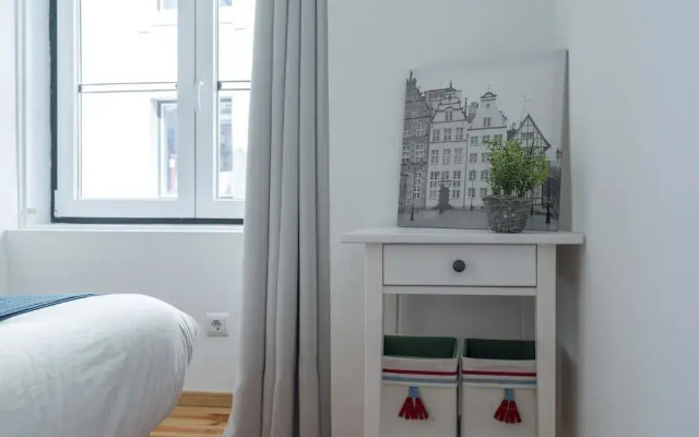 Lisbon Downtown by 262