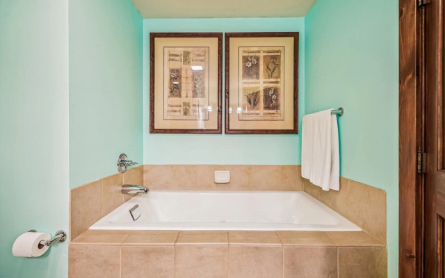 Main Street Station 3305 3 Bedroom Condo