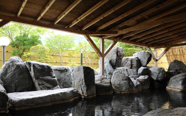 Shiobara Onsen Yamanamiso