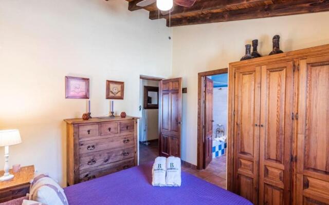 Villa La Morada Antequera - La Higuera by Ruralidays