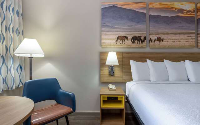 Days Inn by Wyndham Roswell