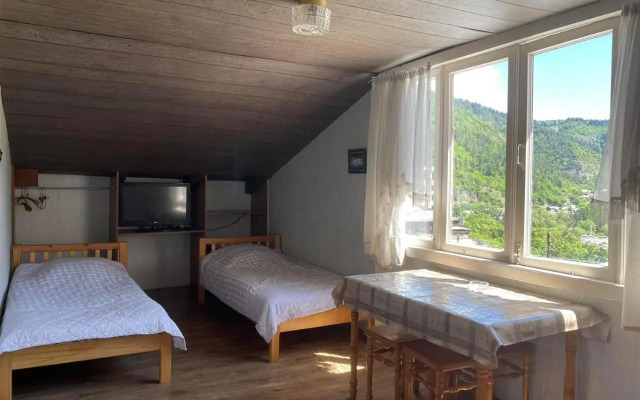 Guesthouse on Gorgasali Street 11