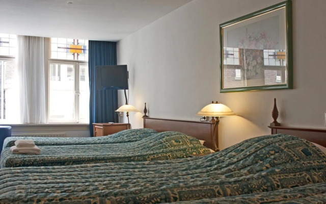 Hotel Prins Hendrik