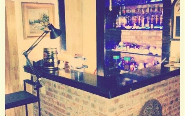 131 International Youth Hostel