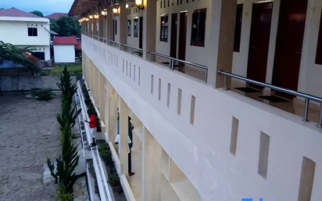 Hotel Raja Samosir