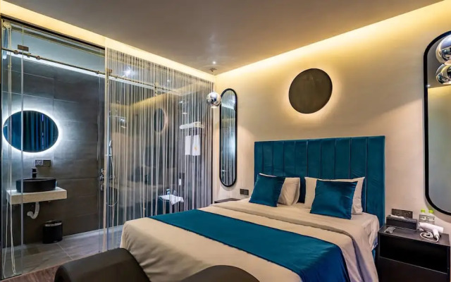 Midas Hotel