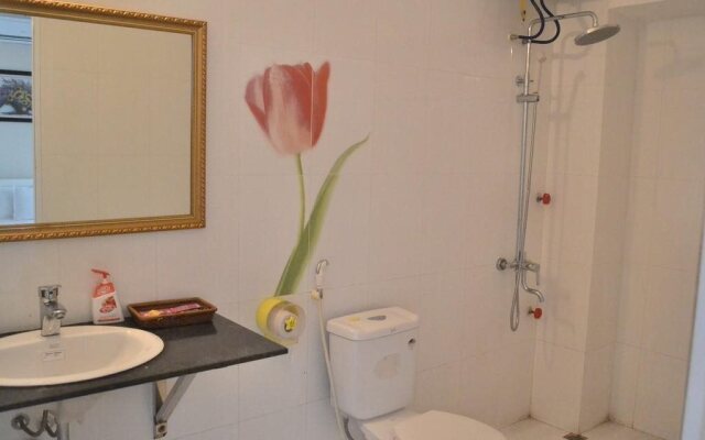 Huong Bien Hotel