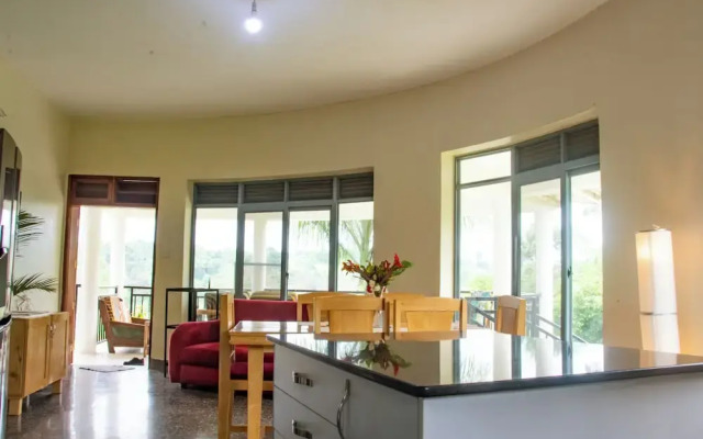 Nile Retreat - Luxury Villa in Jinja