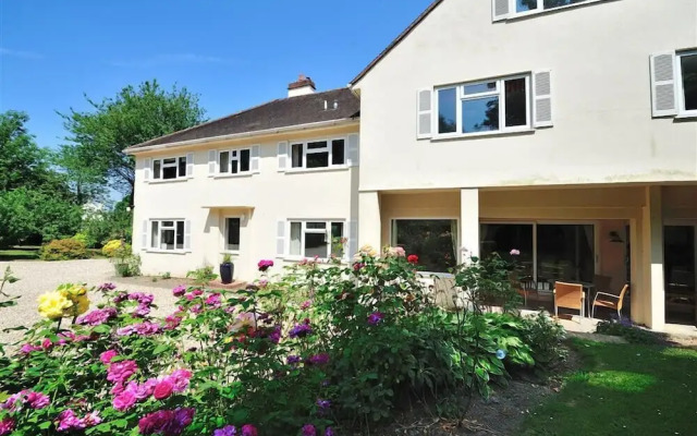 The Orchard Country House