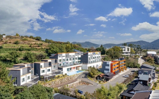Suncheon Sky Pool Villa Pension