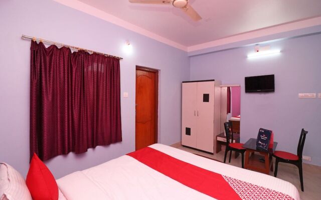 OYO 23151 Hotel Abani