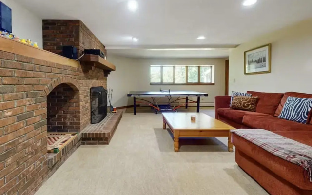 Vermont Serenity By Okemo 5 Bedroom Home