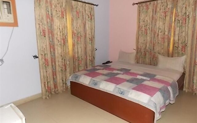 De Next Centre Resort Limited