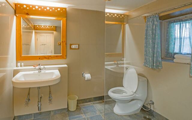 Johnsons Hotel