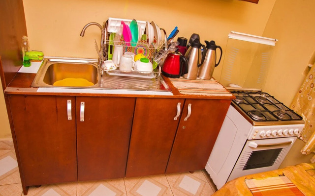 Lovely 3-bed House - Prosper House- Entebbe Road