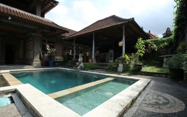 Belvilla Ratna Resort Ubud PalaceNearUbud Palace