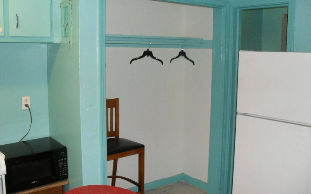 Shore Winds Motel