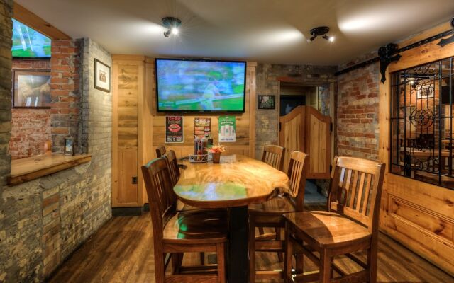 Western Hotel & Executive Suites