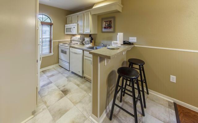 Holiday Inn Club Vacations Piney Shores Resort at Lake Conroe by IHG