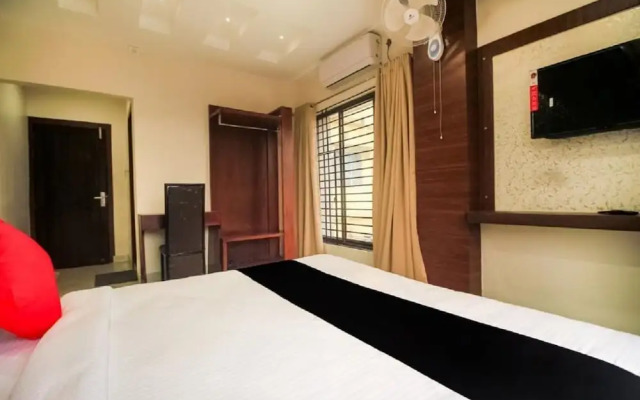 Hotel Grand Palace Banquet by OYO Rooms