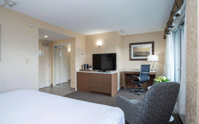 Best Western Premier Chateau Granville Hotel & Suites & Conf. Centre