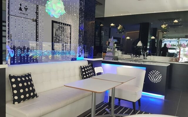 PJ-Luxe Boutique Hotel
