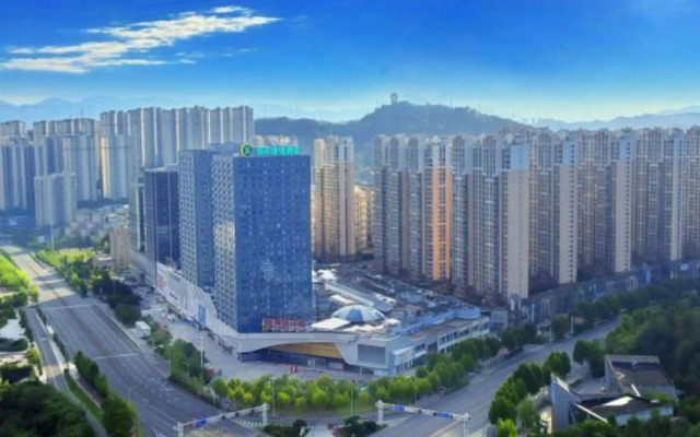 City Comfort Inn Hotel (Shiyan High-Speed Railway Wanda Plaza)