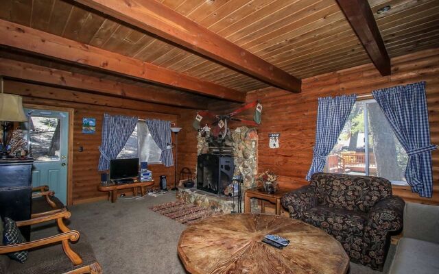 Canyon Log Retreat 1297 by RedAwning