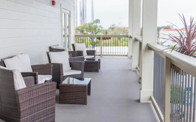 Hotel Whiskey in Pascagoula