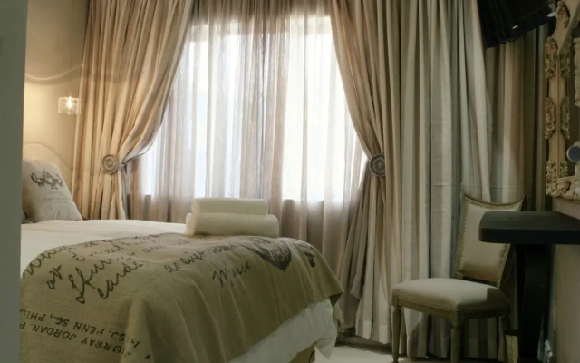 Avemore LaGratitude No 6- with backup power