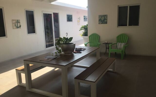 Acozy Nice Studio Palm Beach,wifi Free,beach Close