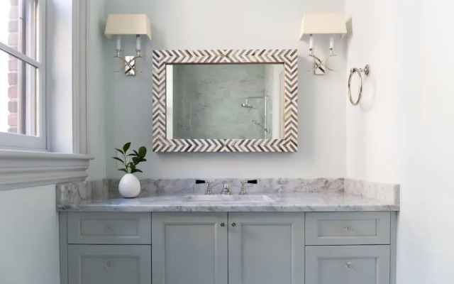 Stunning Back Bay Suites by Sonder
