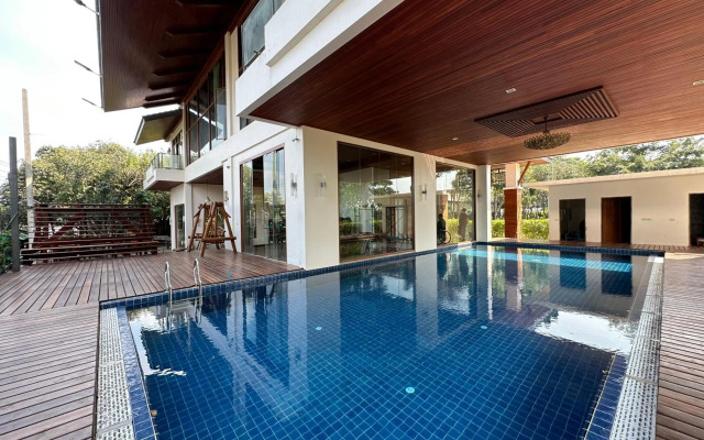 Damnoen Care Resort