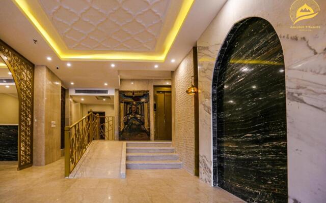 Mamlouk Pyramids Hotel