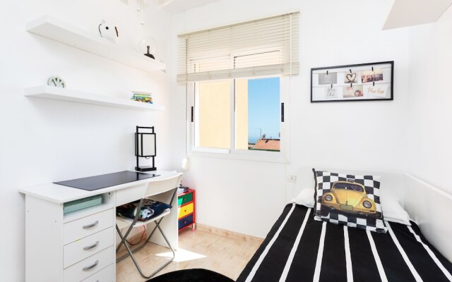 Duplex Charco del Valle with Sea View