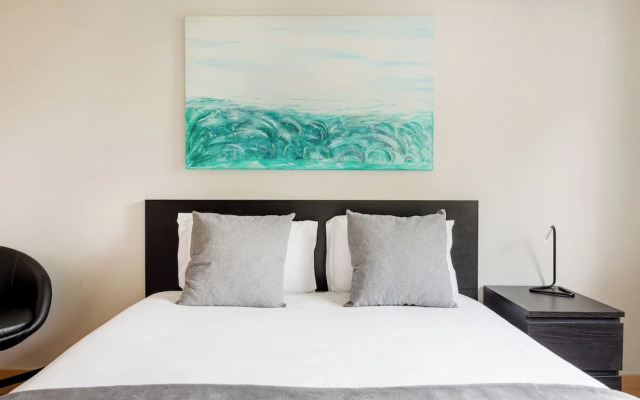 The Light Stay at Cascais