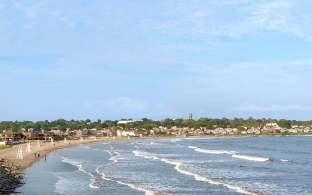 Days Inn by Wyndham Middletown/Newport Area