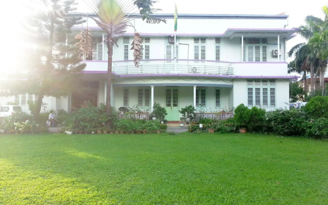 Queen Shin Saw Pu Hotel