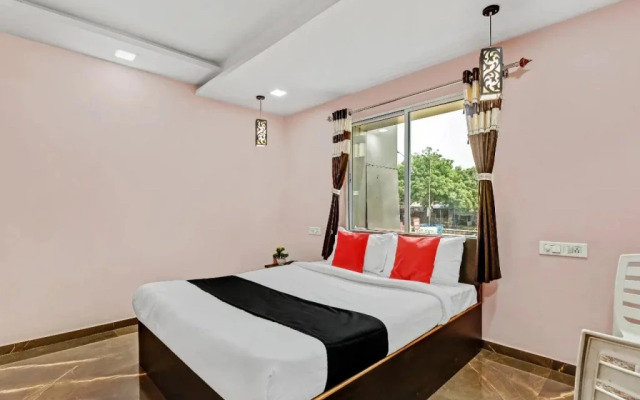 OYO 26938 Hotel Soni Inn