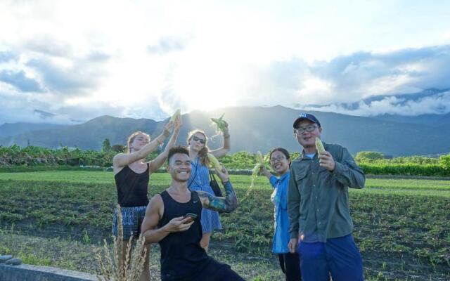 World Inn - Hostel