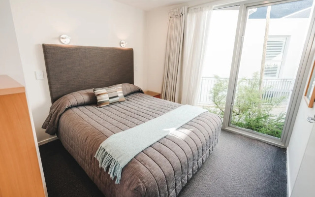 Blue Peaks Apartments