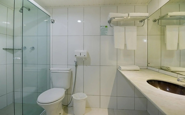 Hotel Golden Park Curitiba by Nacional Inn