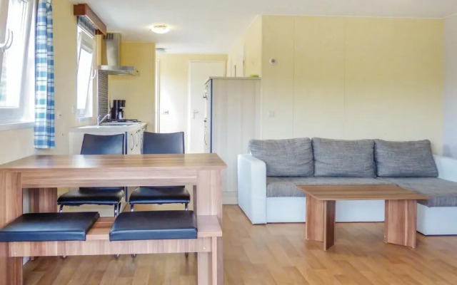 Awesome Home in Riol an der Mosel With 2 Bedrooms