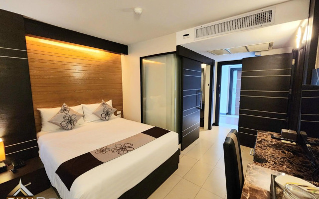 Sky Dome Resotel