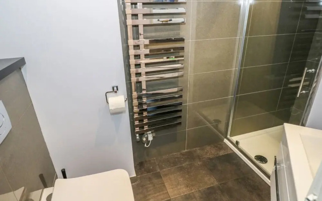 Apartment 3