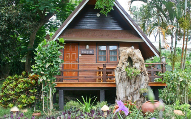 Phu Ing Fah Resort