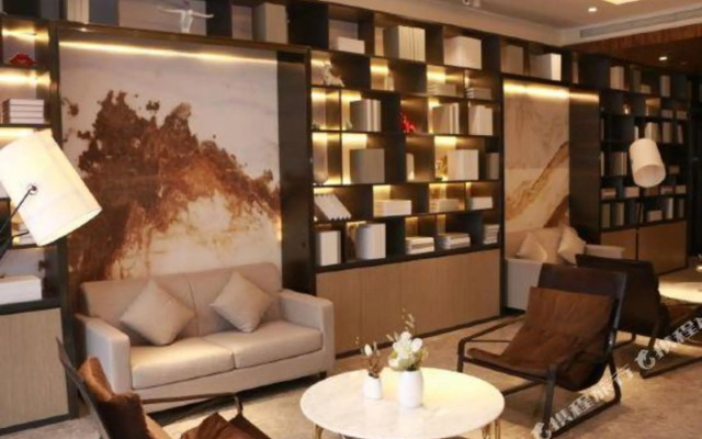 Kunlun Leju Business Hotel (Yanling Huadu Avenue)