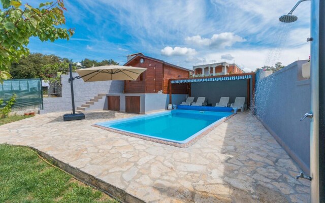 Stunning Apartment in Bibinje With 3 Bedrooms, Wifi and Outdoor Swimming Pool